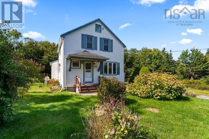 129 Ketch Harbour Rd, Herring Cove, NS B3V 1J4