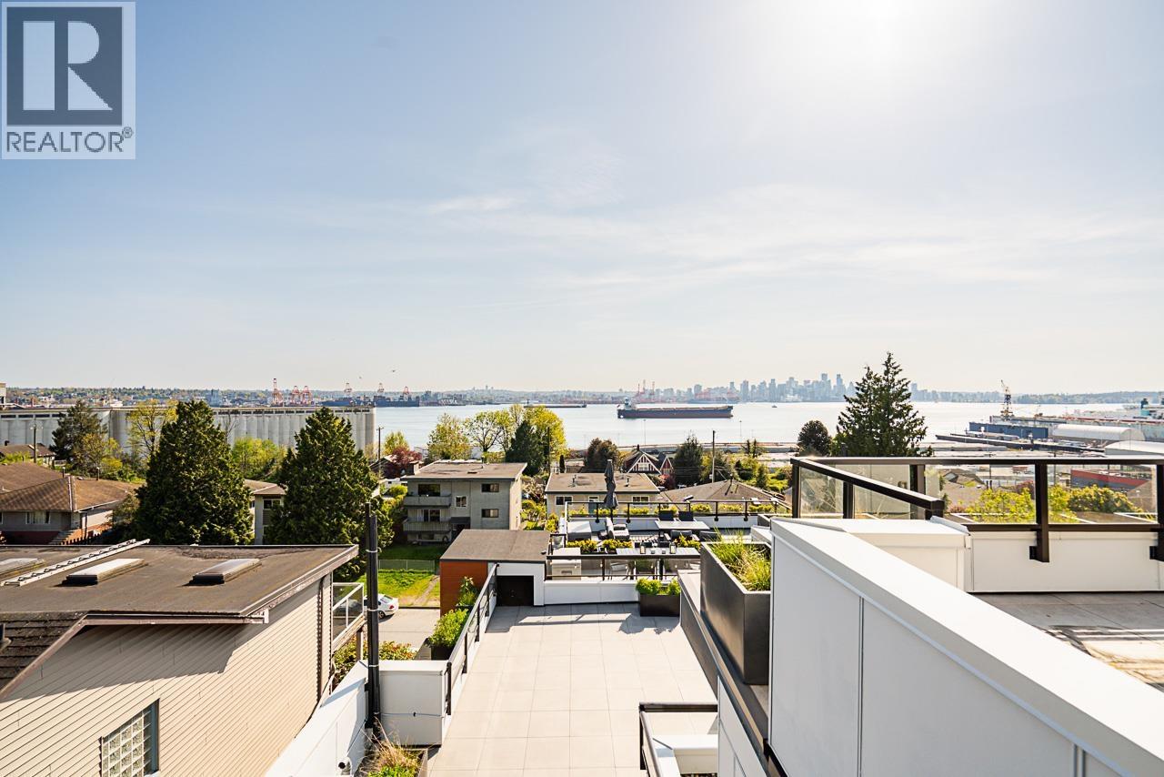 434 E 1st Street Unit 2, North Vancouver, BC V7L 1B7