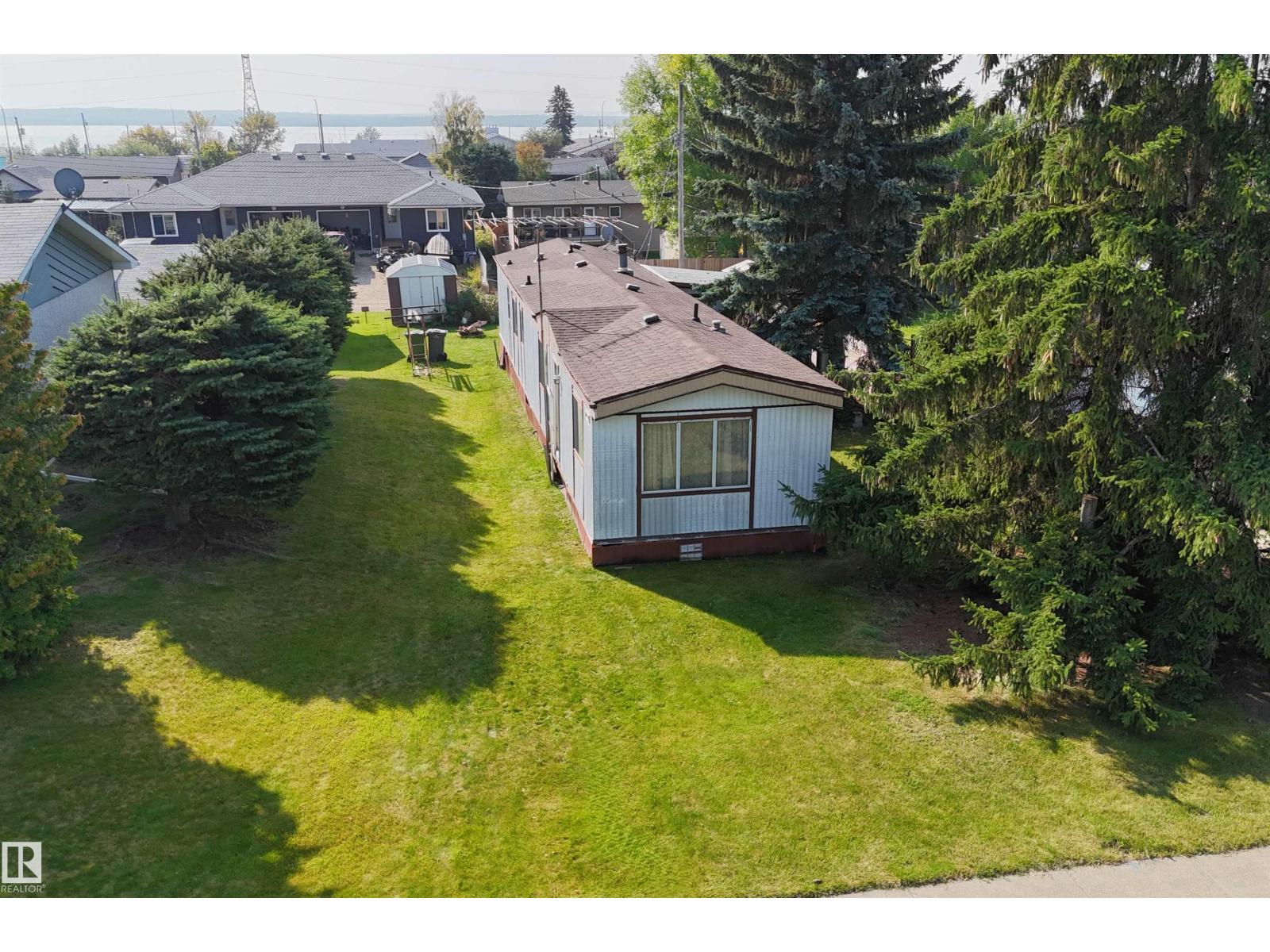 53 Av Unit 5231, Wabamun, AB T0E 2K0