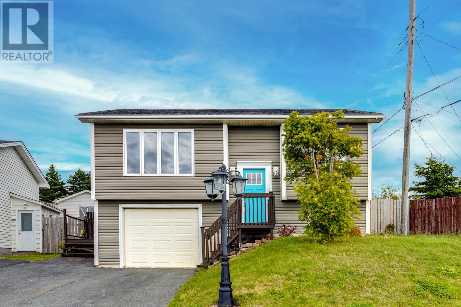 2 Ingerman St, Mount Pearl, NL A1N 3L4
