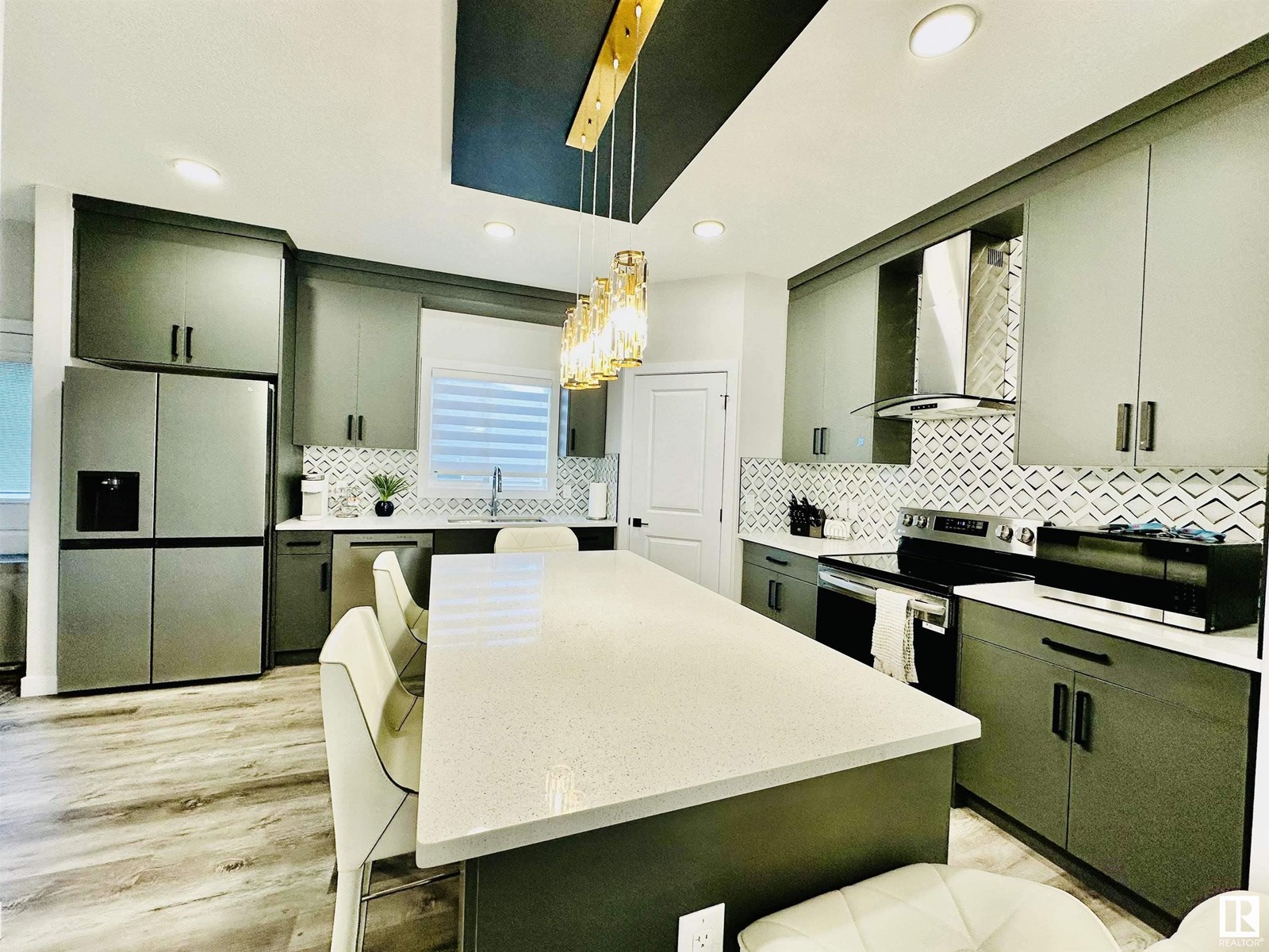 450 Crystal Creek Link, Leduc, AB T9E 1N3