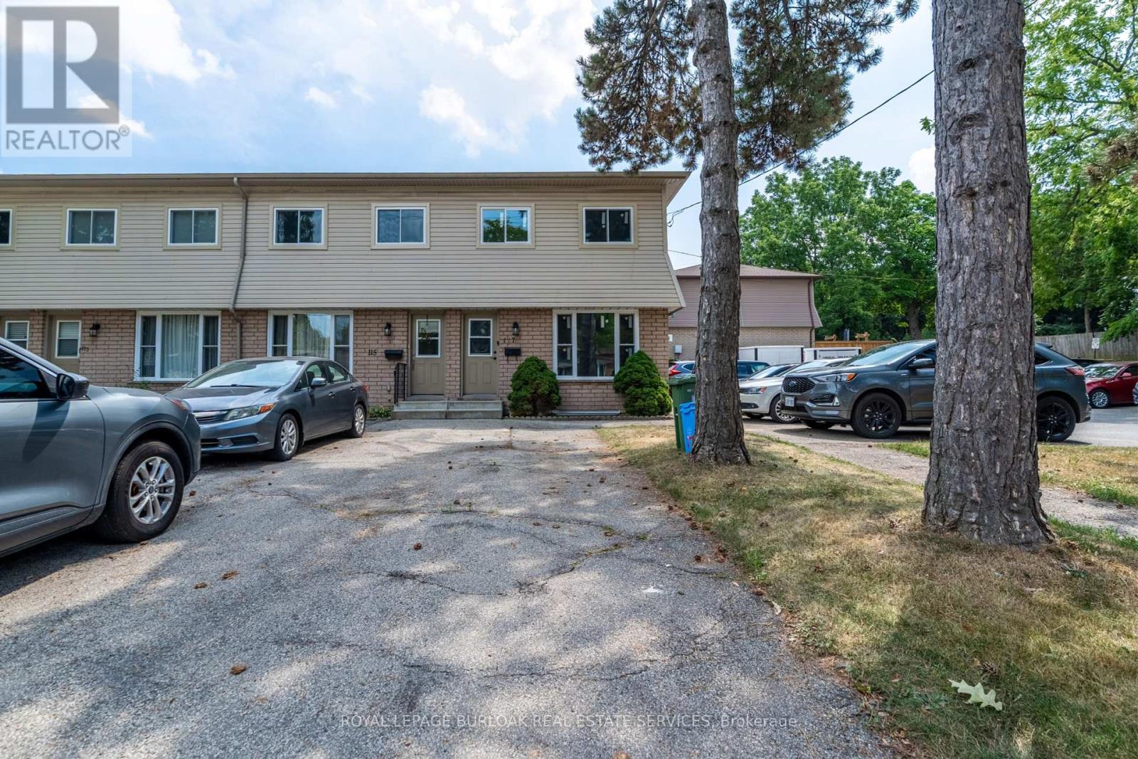 16 117 Bonaventure Dr, Hamilton, ON L9C 7C2