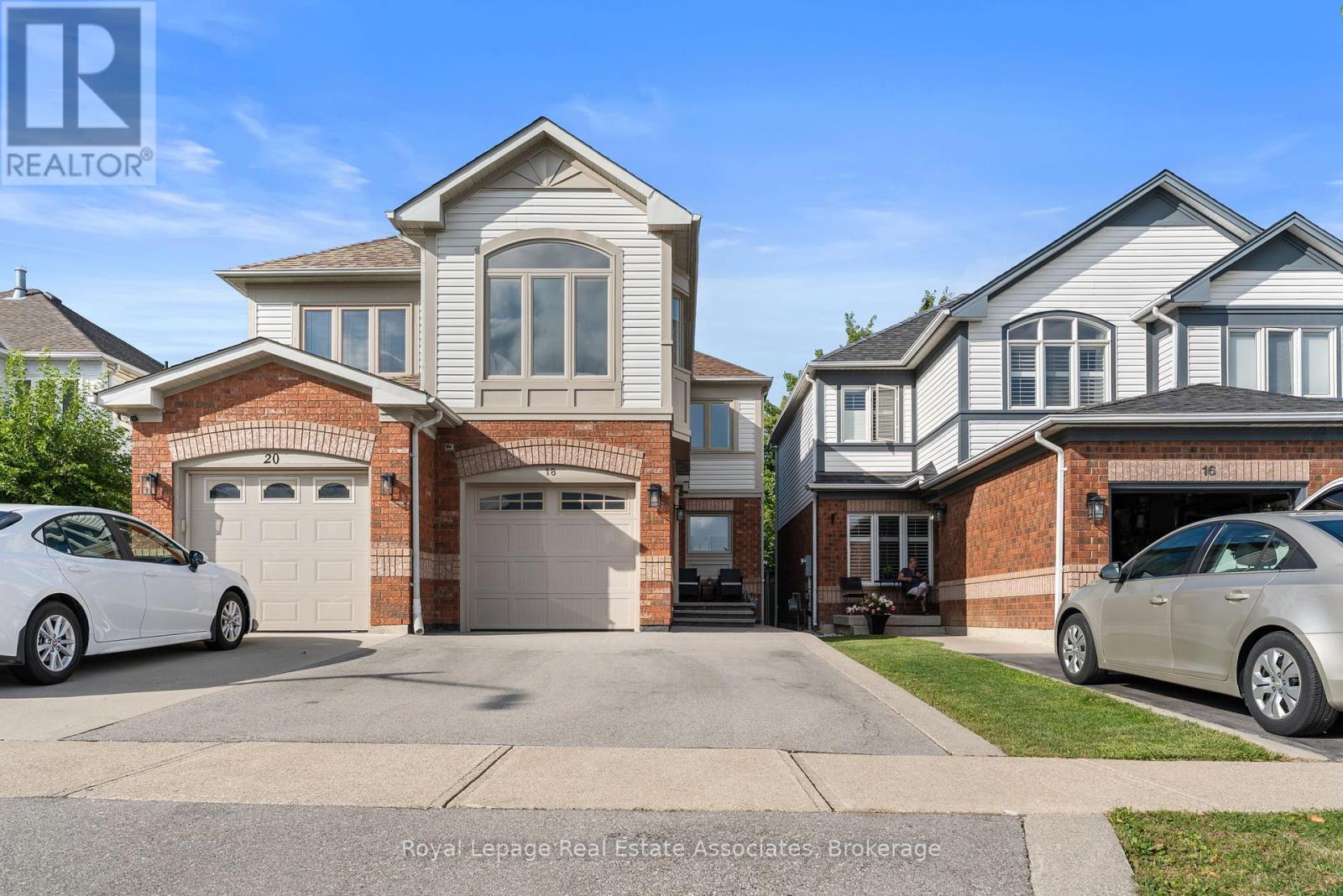 18 Emslie St, Halton Hills, ON L7G 5V8