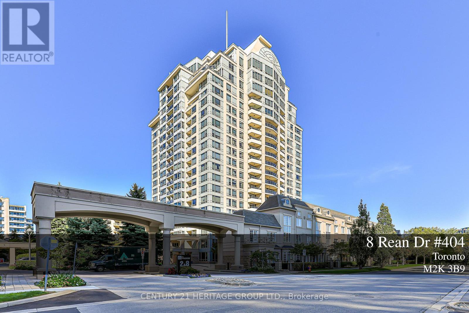 404 8 Rean Dr, Toronto, ON M2K 3B9