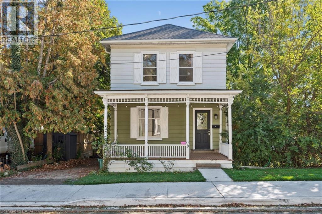 9 Metcalfe St, Cambridge, ON N1S 2N7