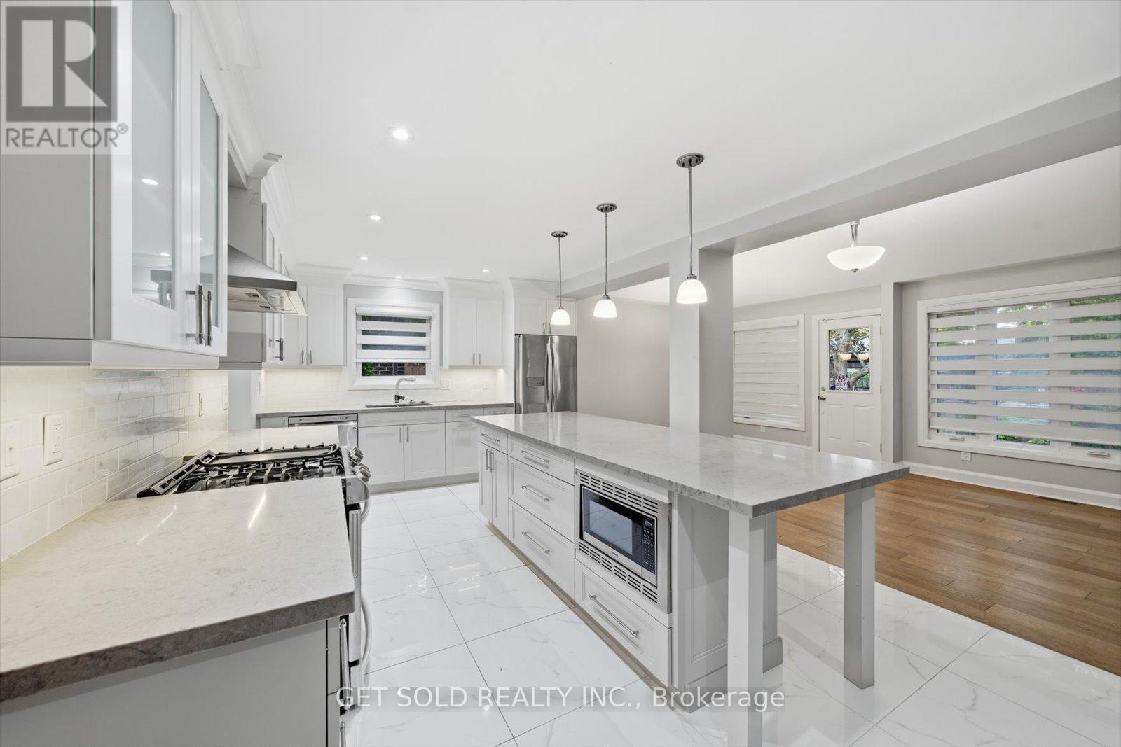 18 Mill St S, Brampton, ON L6Y 1S5