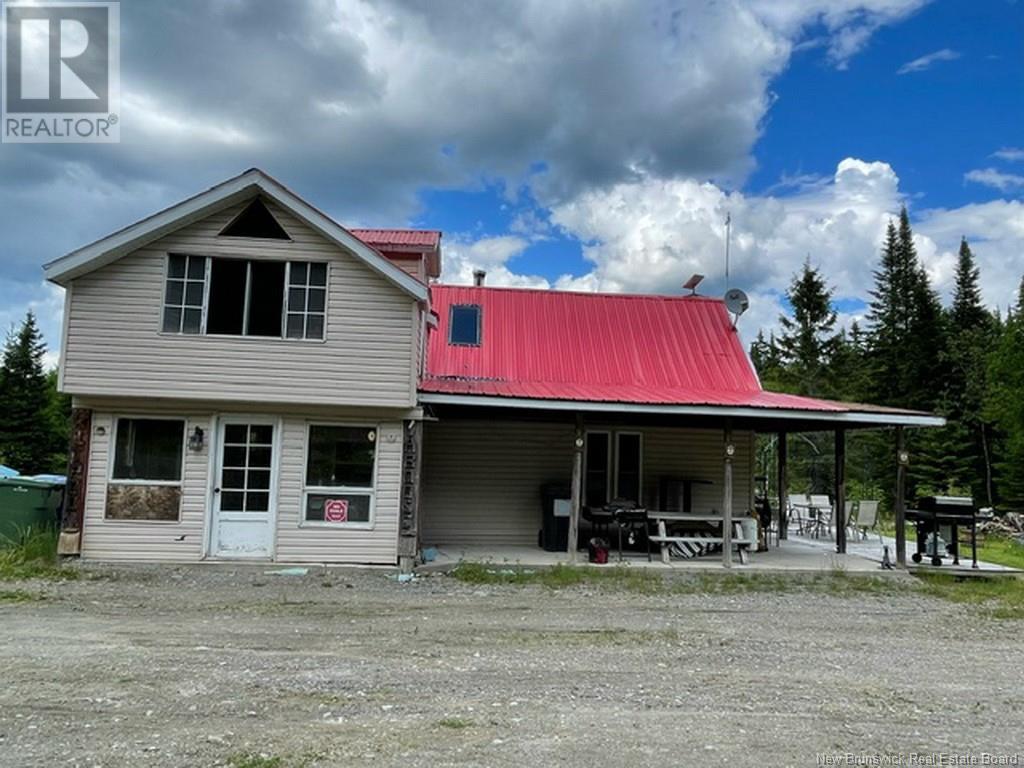 1466 Paradis Rd, Saint-jacques, NB E7B 2W5