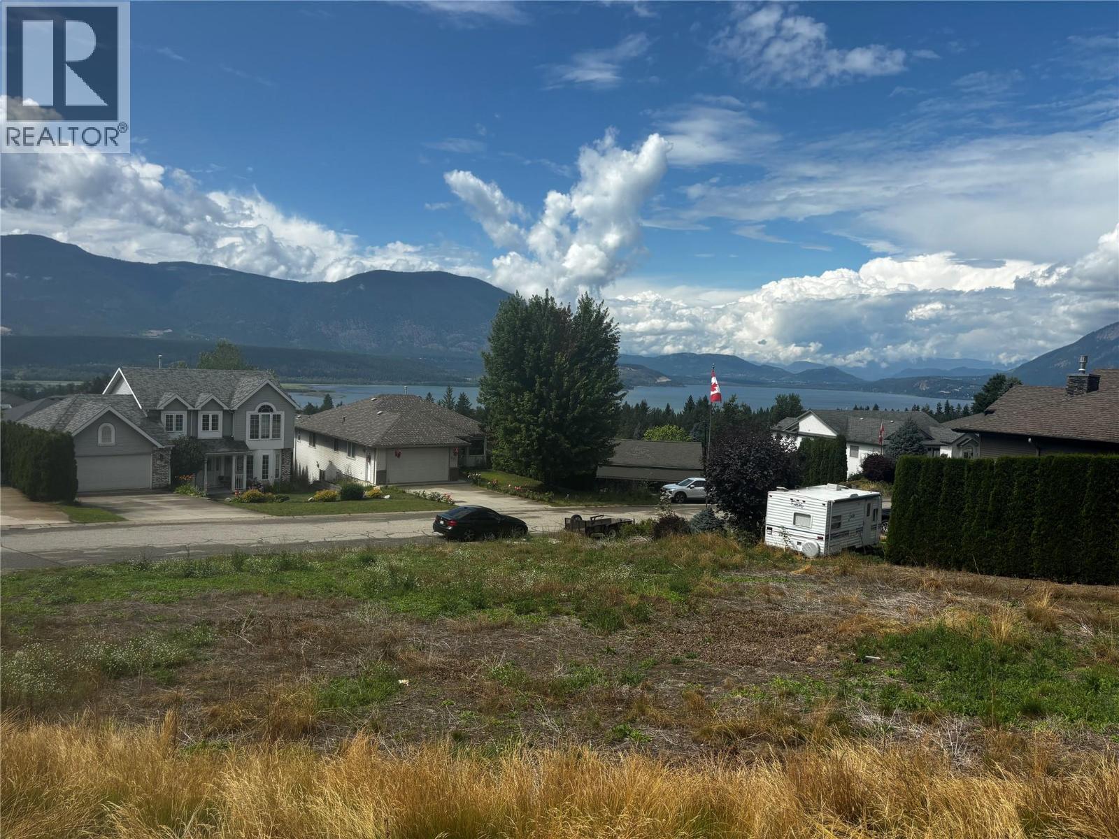 16 St Se Street Se Unit 870, Salmon Arm, BC V1E 1P7