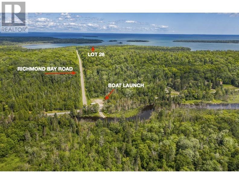 Richmond Bay Road, Hilton, ON P0R 1G0