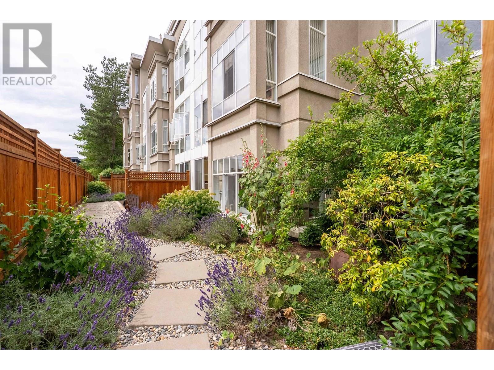 630 Roche Point Drive Unit 115, North Vancouver, BC V7H 3A1