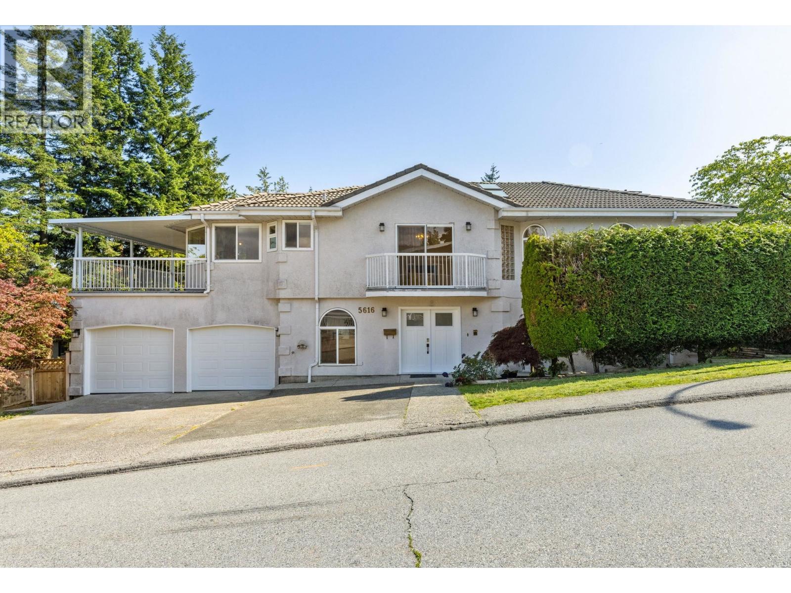 5616 Pandora St, Burnaby, BC V5B 4Y6