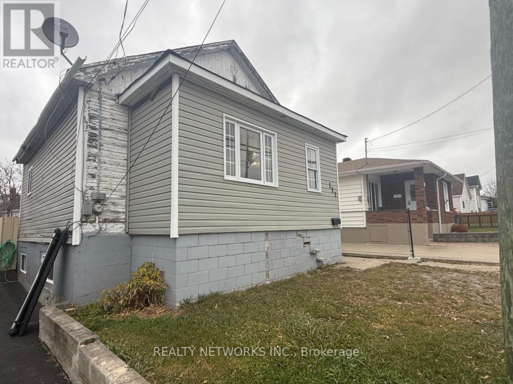 118 Wende Ave, Timmins, ON P4N 3E4