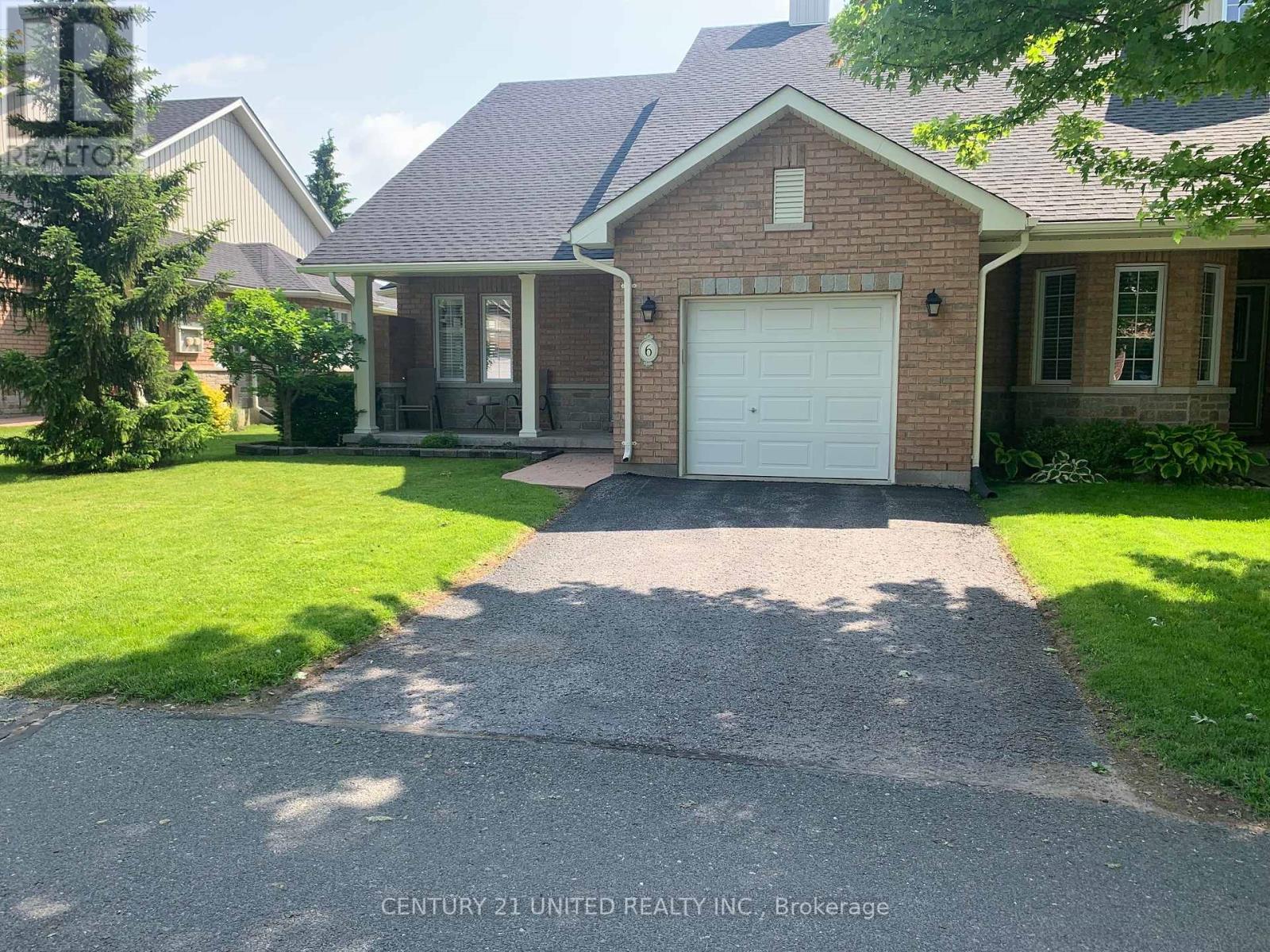 6 Village Cres, Peterborough, ON K9J 8S7