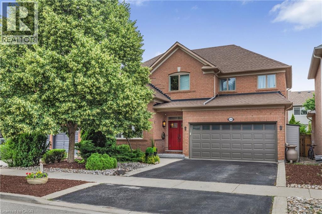 1256 Roundwood Cres, Oakville, ON L6M 4A3