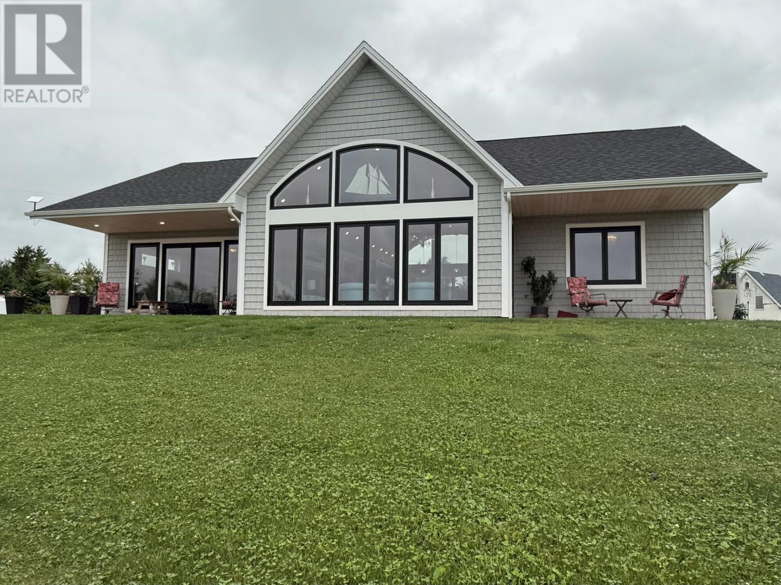 175 Douglas Rd, Breadalbane, PE C0A 1E0