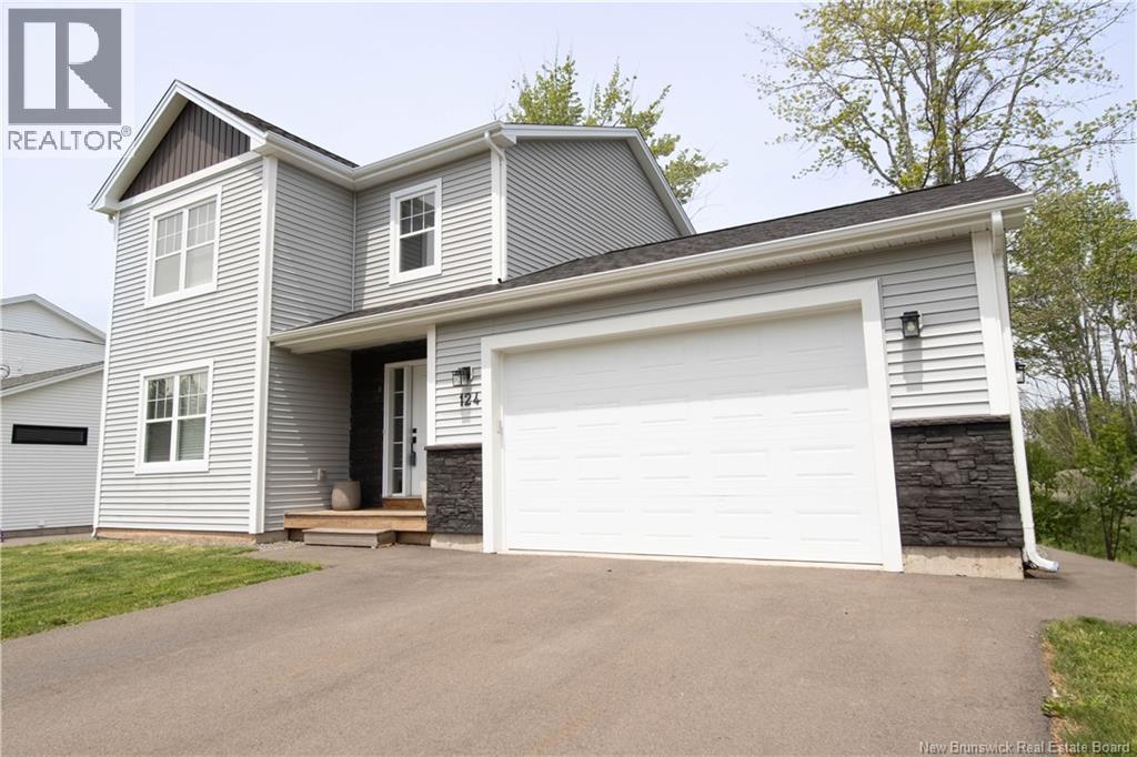 124 Des Eleves, Dieppe, NB E1A 4V6