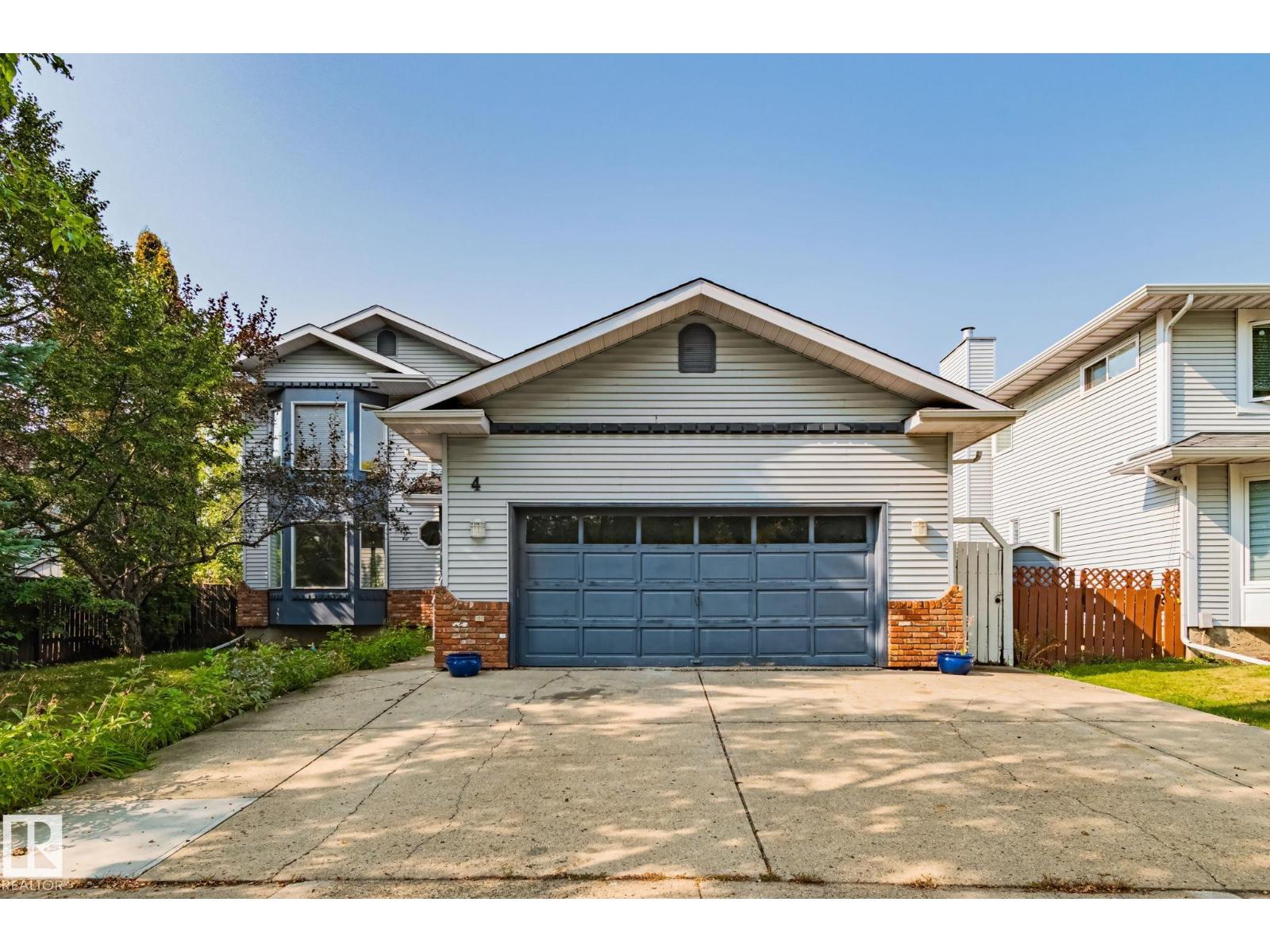 4 Lexington Dr, St. Albert, AB T8N 4M6