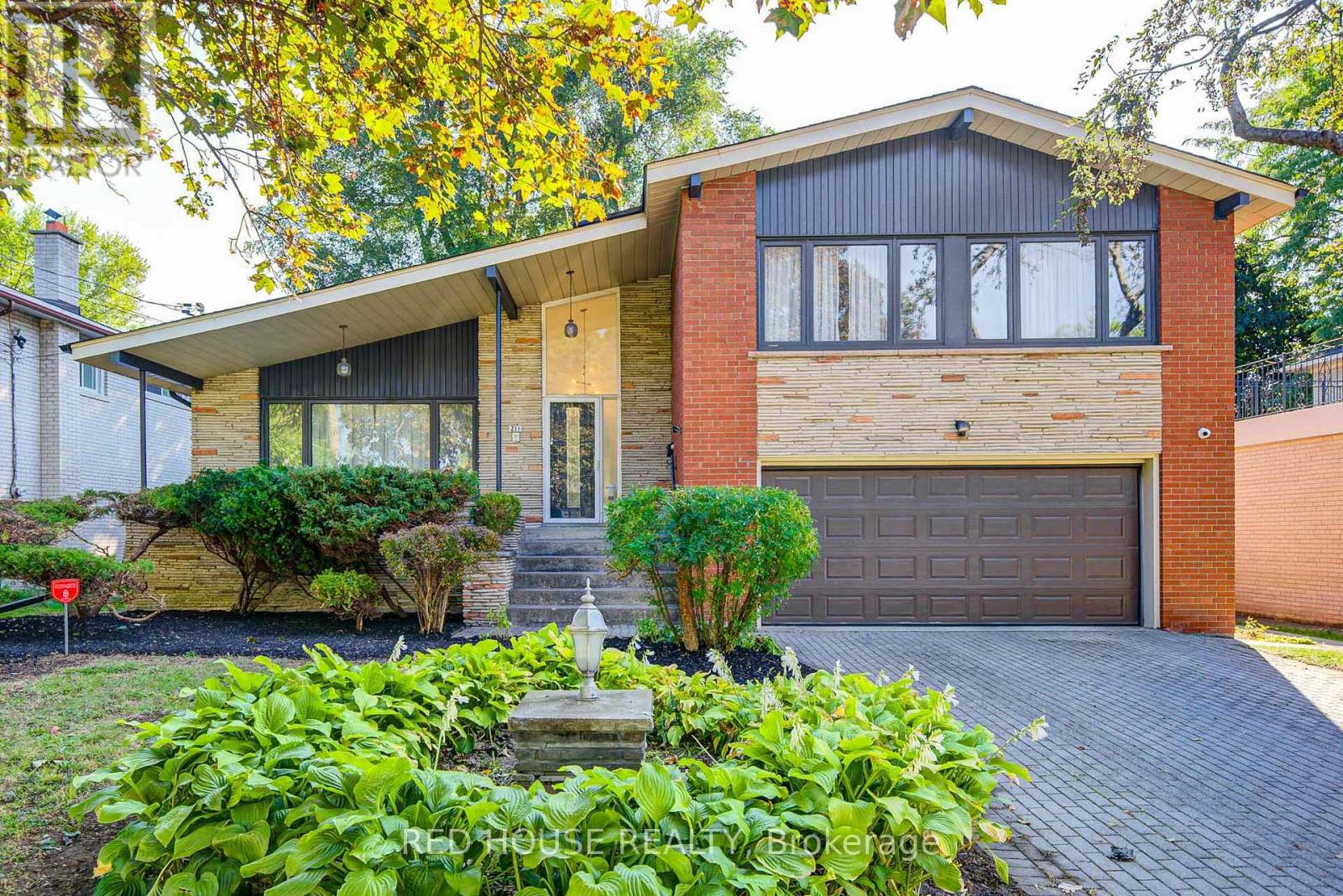 211 Torresdale Ave, Toronto, ON M2R 3E7