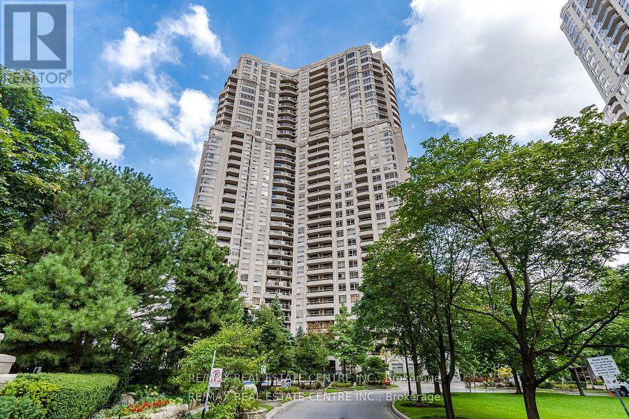 514 35 Kingsbridge Garden Cir, Mississauga, ON L5R 3Z5