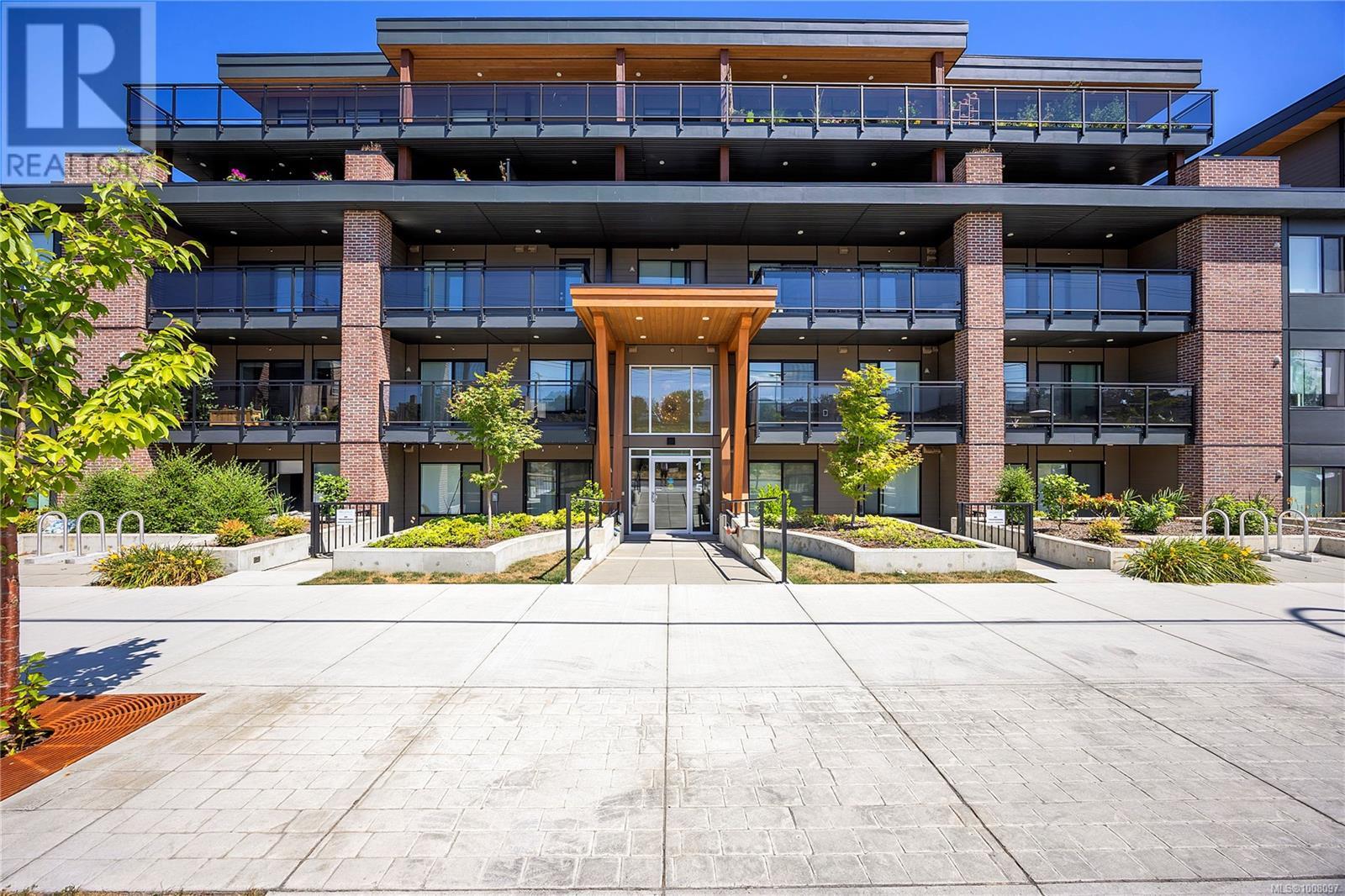 135 Haliburton St Unit 104 St, Nanaimo, BC V9R 4V9