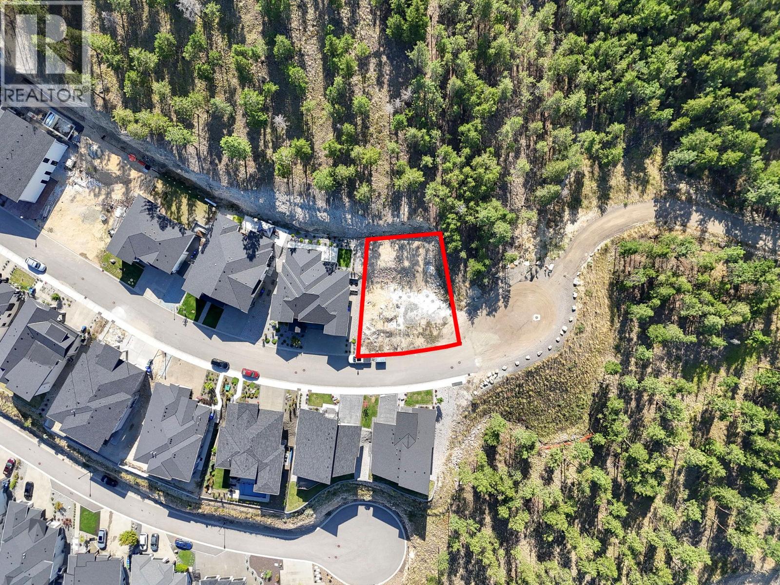 2301 Lavetta Dr, Kelowna, BC V1P 1R3
