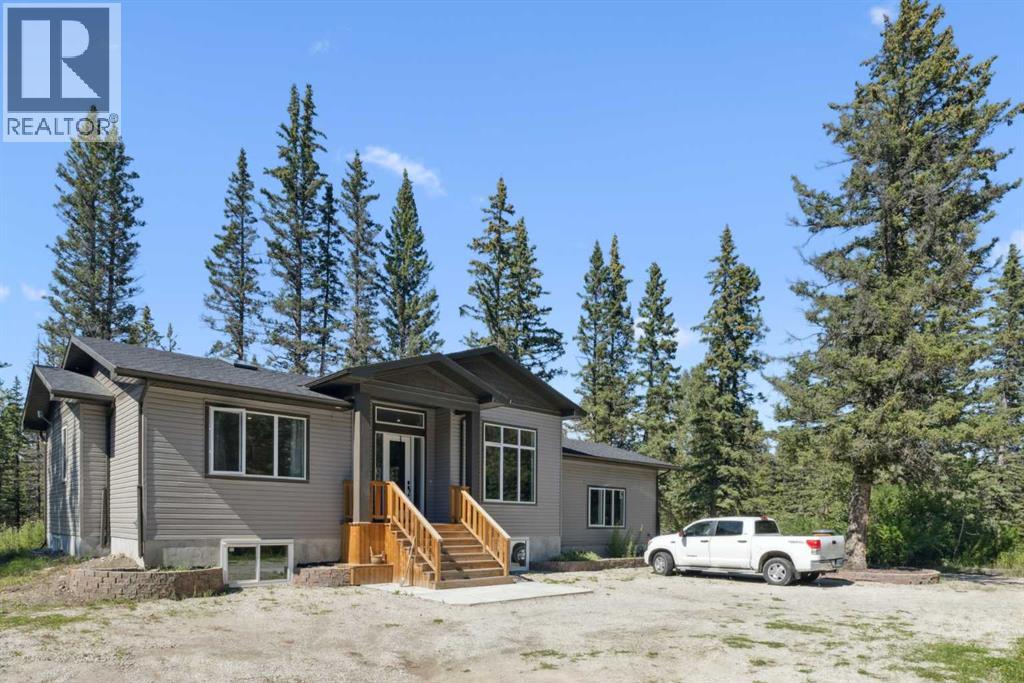 40018 Township Road 242, Calgary, AB T3Z 2Z1