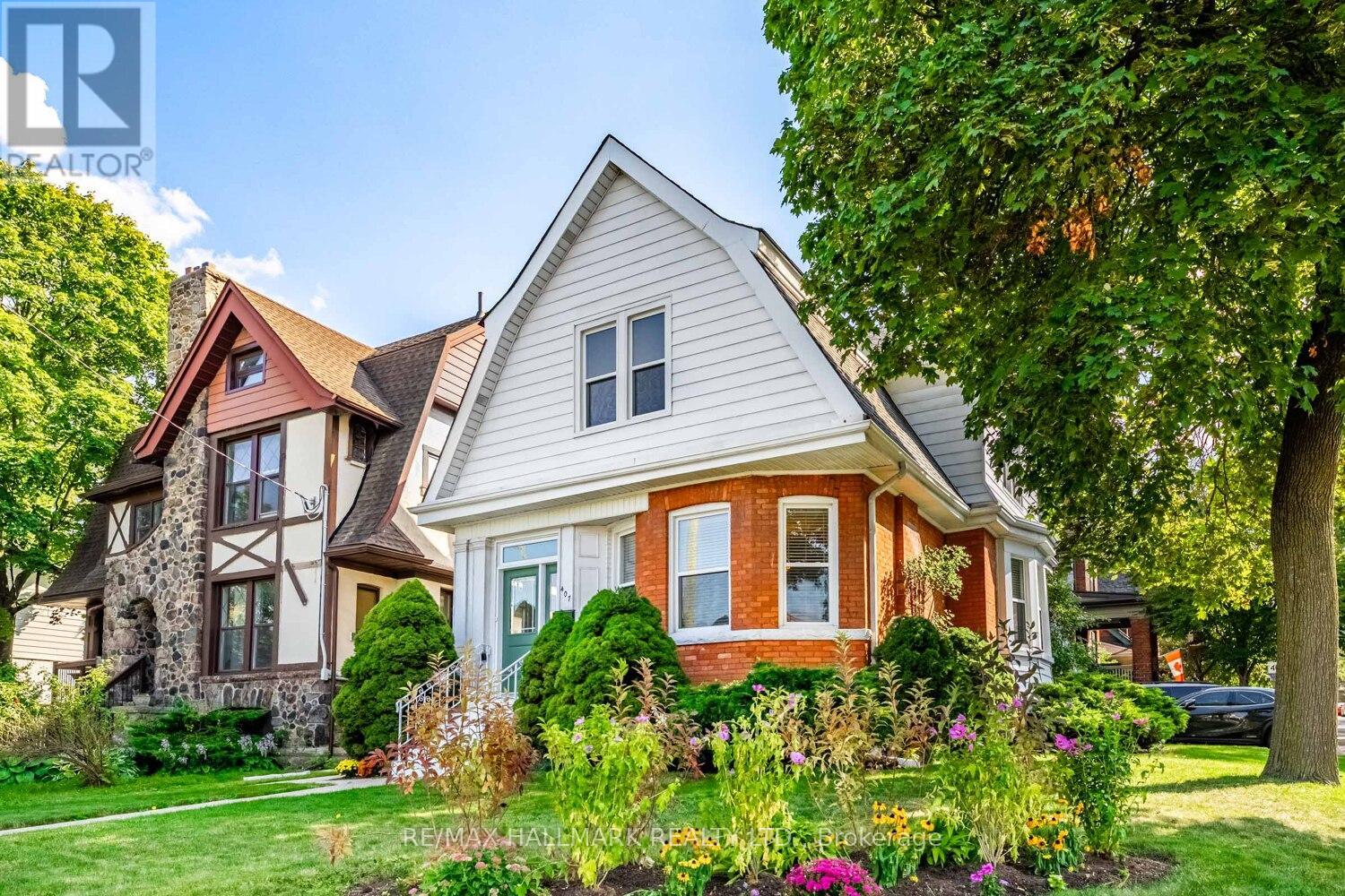 407 Aberdeen Ave, Hamilton, ON L8P 2R9
