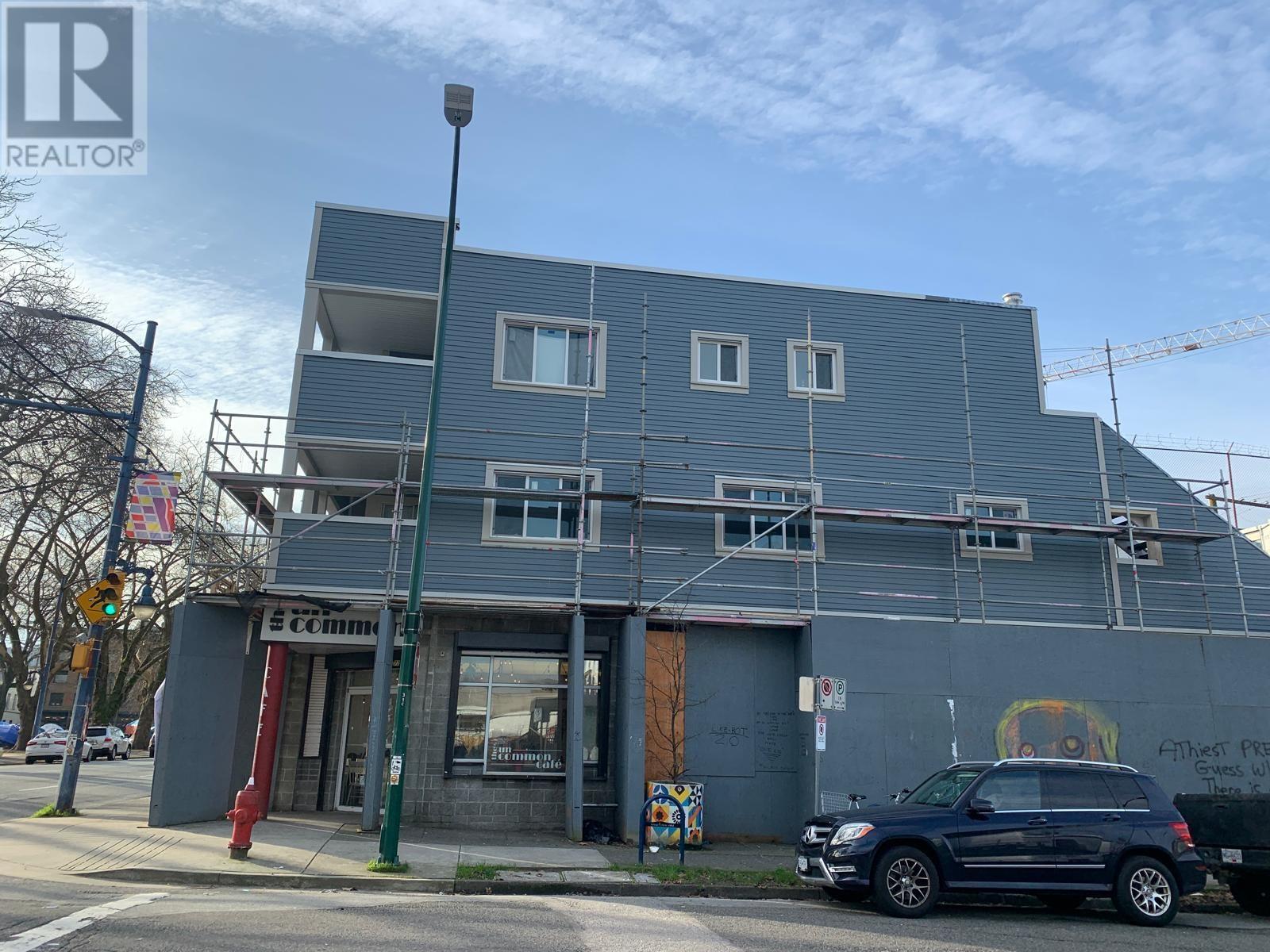 477 Powell St, Vancouver, BC V6A 1G7