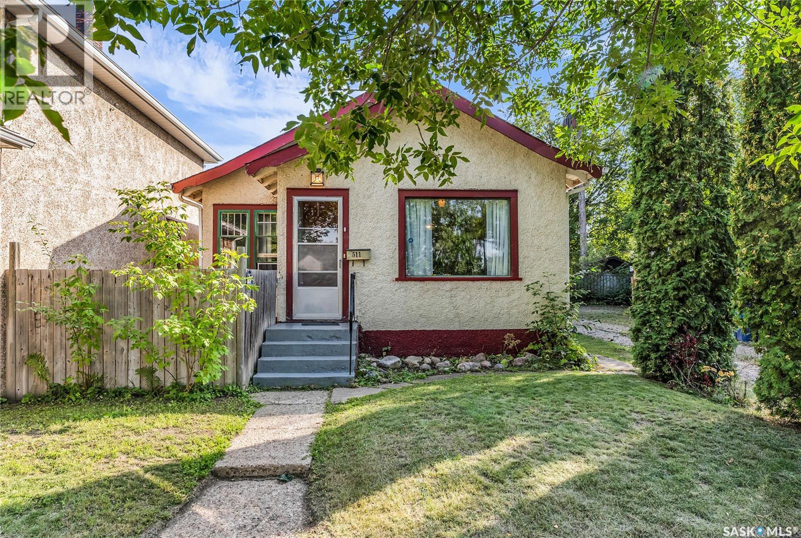 511 29th Street West, Saskatoon, SK S7L 0M6