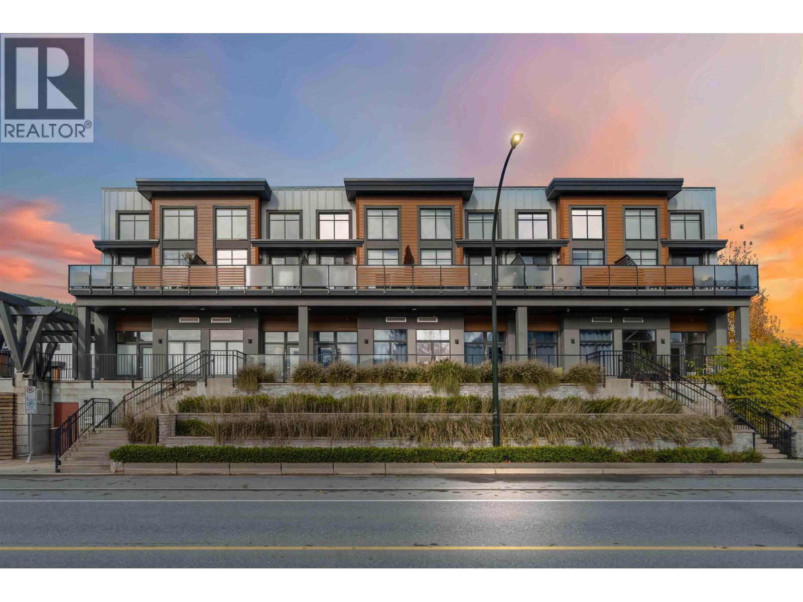 39771 Government Road Unit 201, Squamish, BC V8B 0Z1