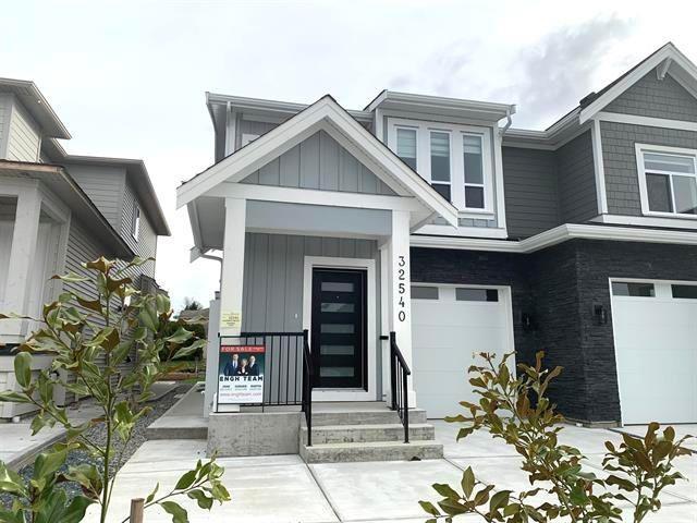 32540 Higginbottom Ct, Mission, BC V2V 2T7