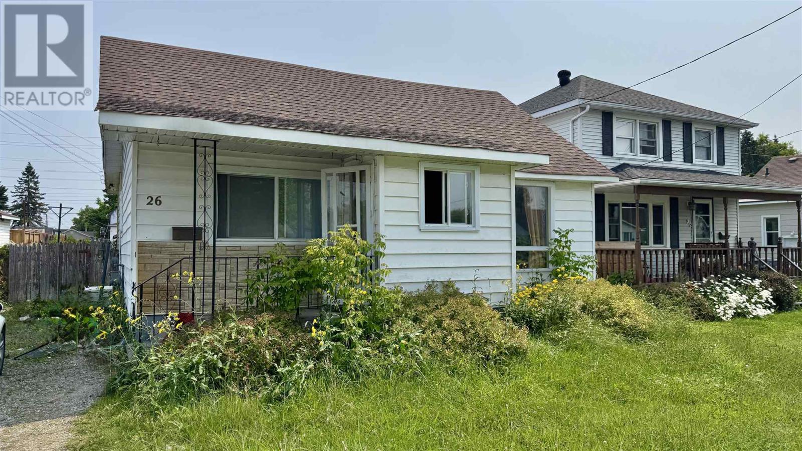 26 Cameron Ave, Sault Ste. Marie, ON P6B 4W7