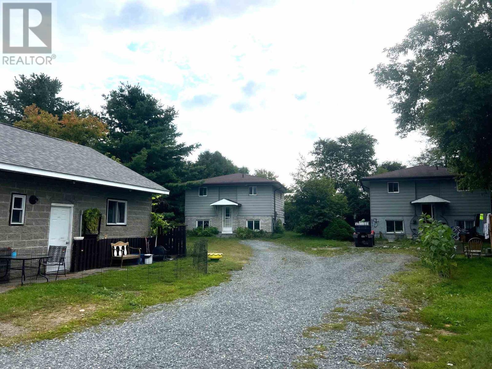 22 Cobden, Blind River, ON P0R 1B0