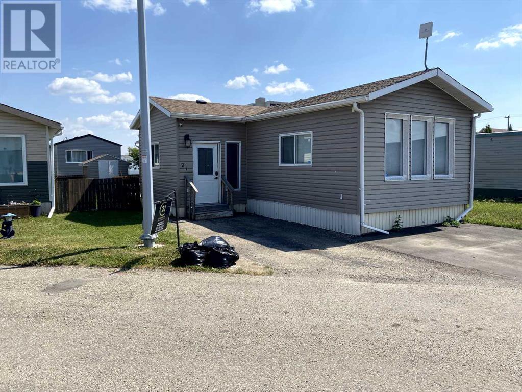 9531 98 Street Unit 21, Grande Prairie, AB T8V 2B6