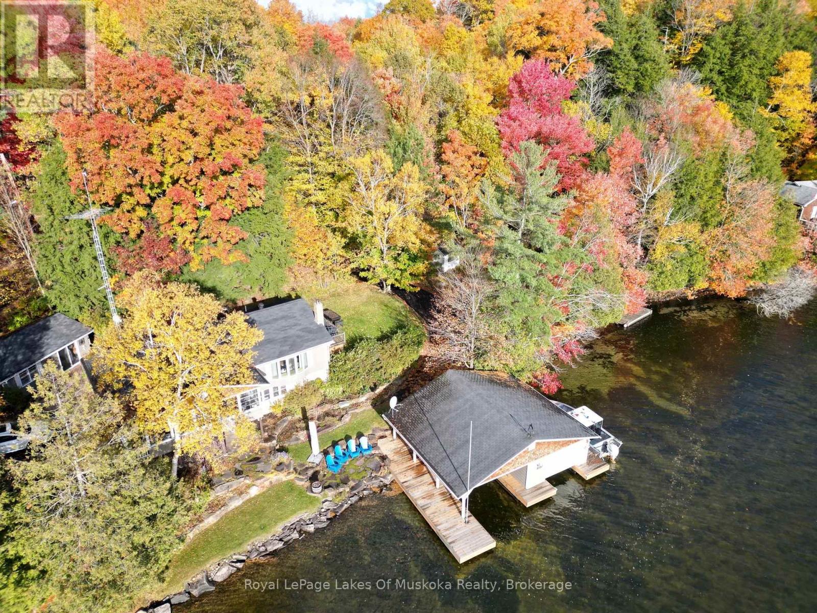 4 1027 Old Bridge Rd, Muskoka Lakes, ON P0B 1J0