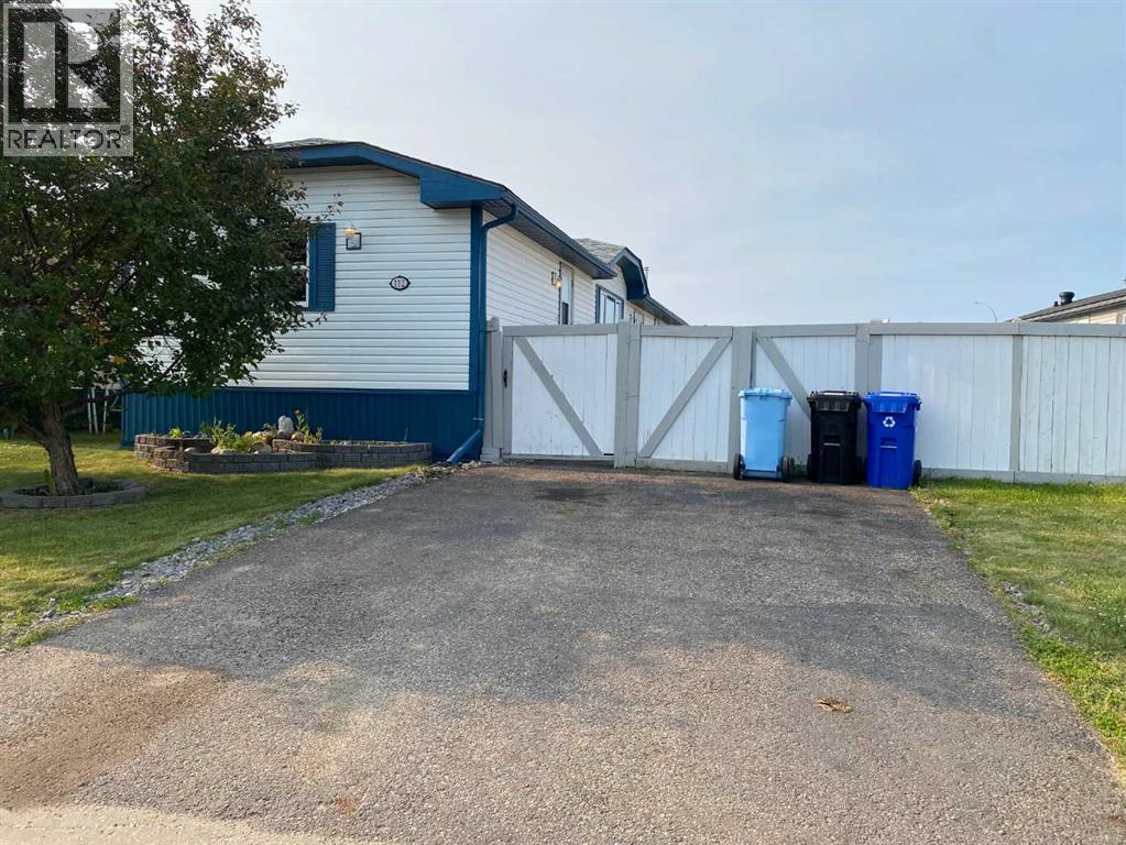 112 Morgan Ave, Fort Mcmurray, AB T9K 2P2