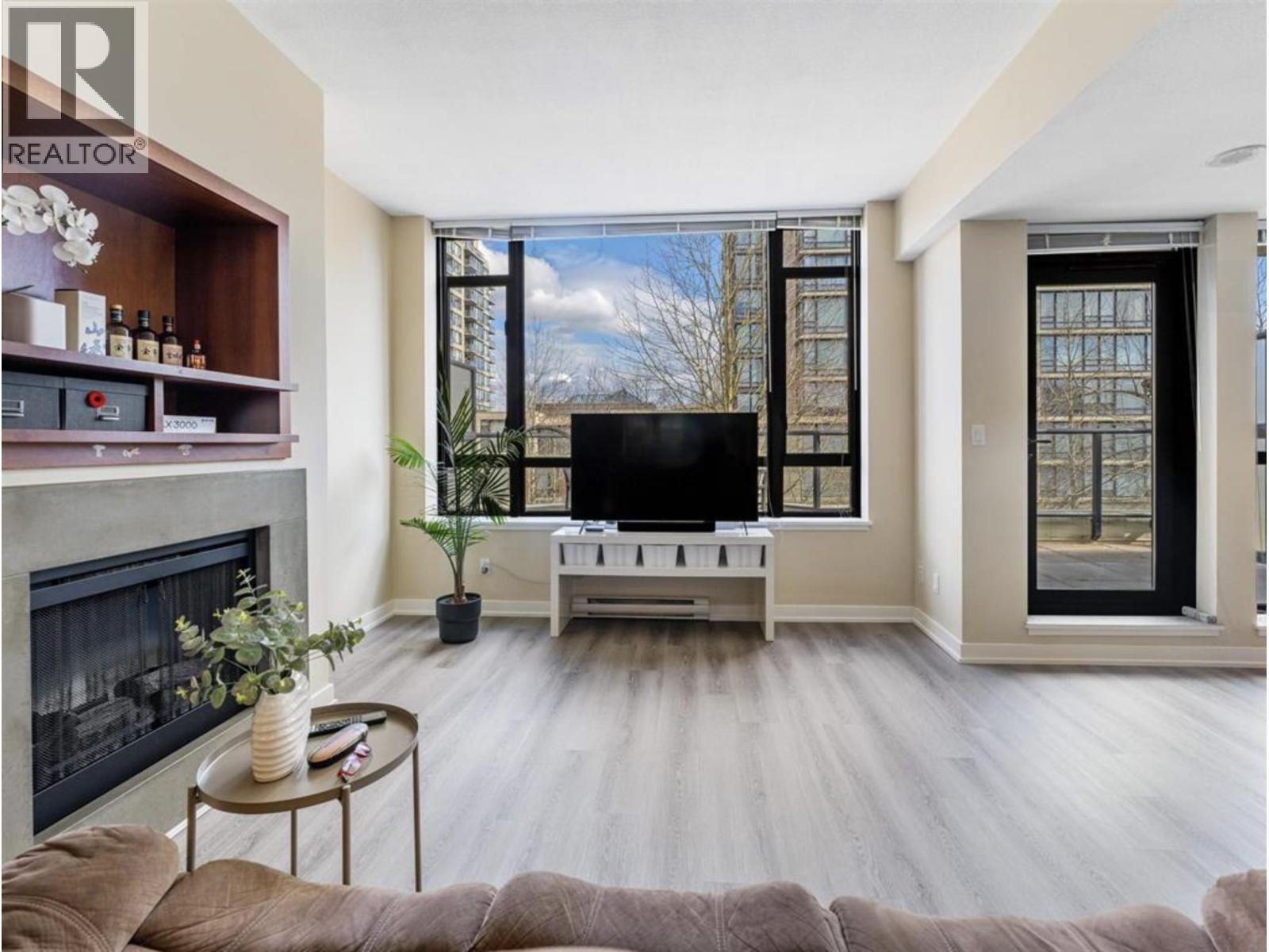 9180 Hemlock Drive Unit 16, Richmond, BC V6Y 4J5