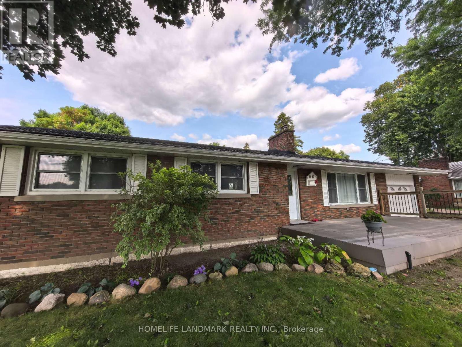 66 May Ave May Ave, East Gwillimbury, ON L0G 1V0
