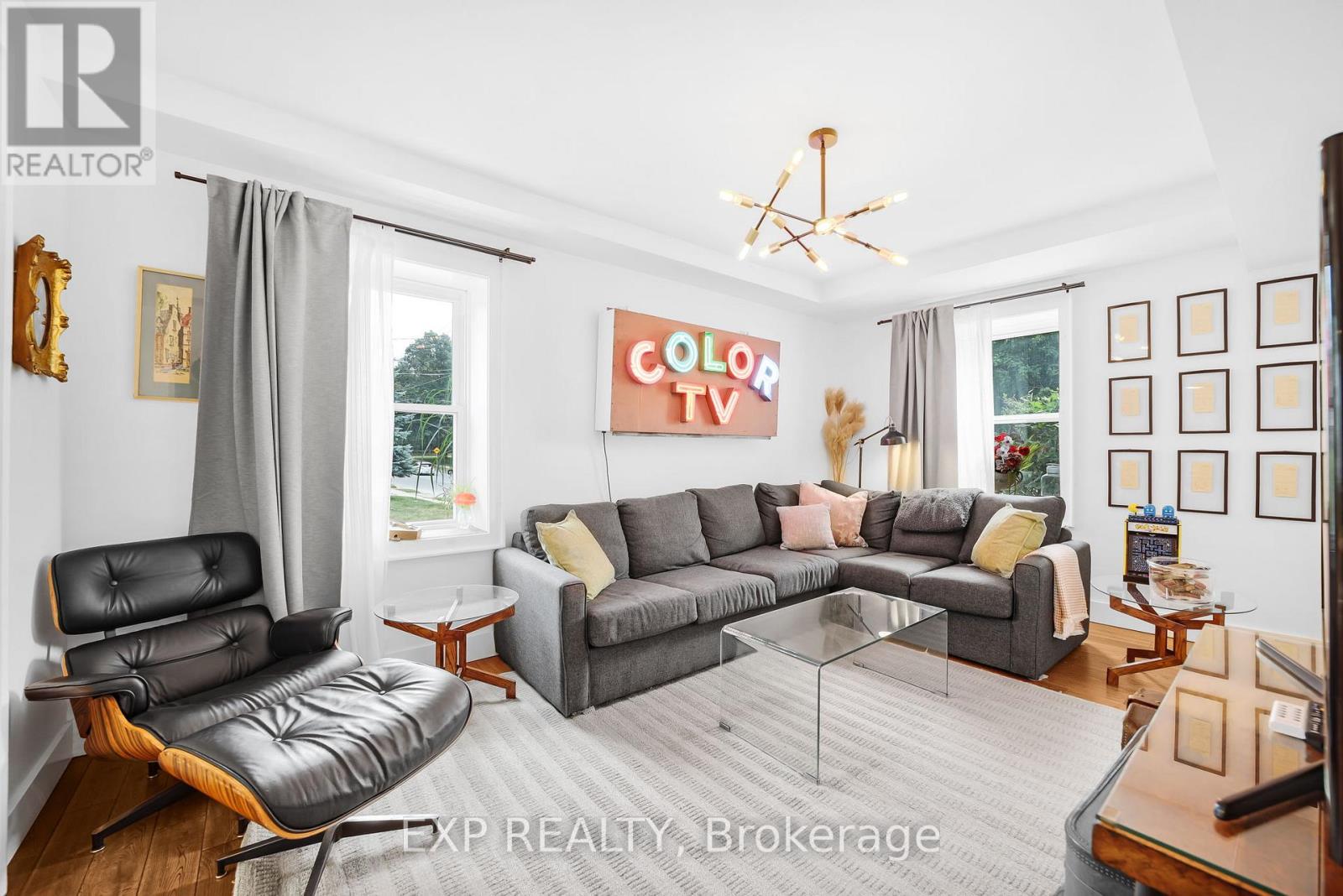 20 Elgin St S, Halton Hills Ac Acton, ON L7J 2B3