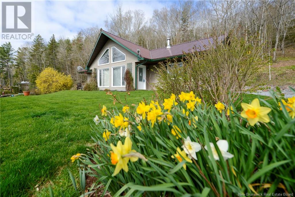 264 W Tennants Cove Rd, Kars, NB E5T 3G6 MLS NB099273 Houseful