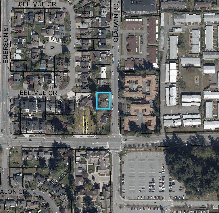 2039 Gladwin Rd, Abbotsford, BC V2S 2Y5