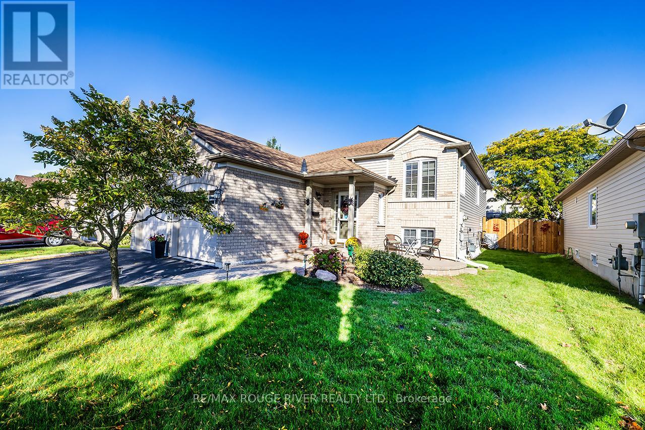 12 Jeffries St, Port Hope, ON L1A 4K2