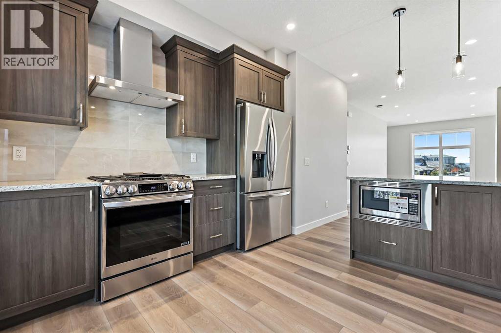 611 Mahogany Rd SE, Calgary, AB T3M 3Y3