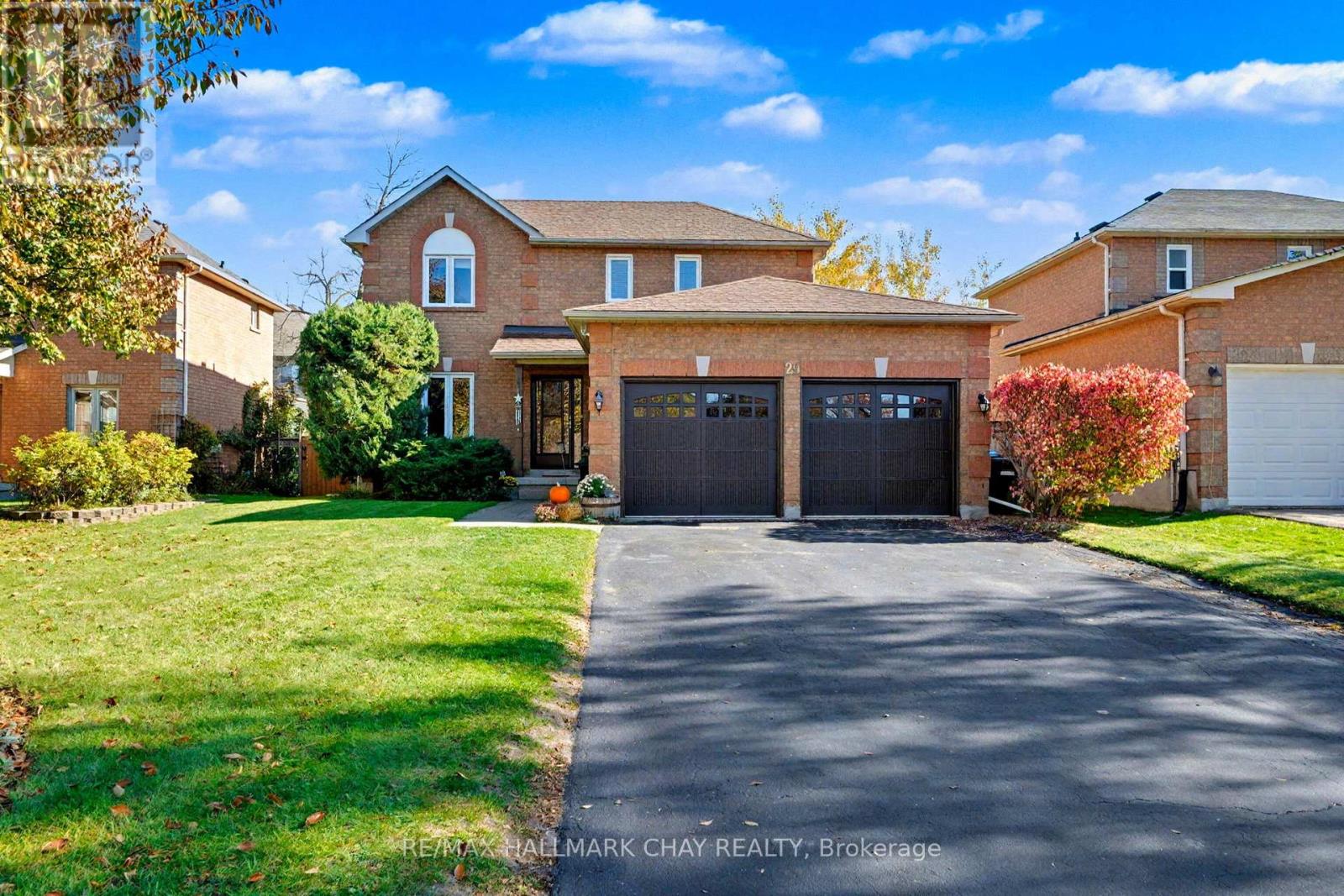 29 Daniele Ave N, New Tecumseth, ON L0G 1A0