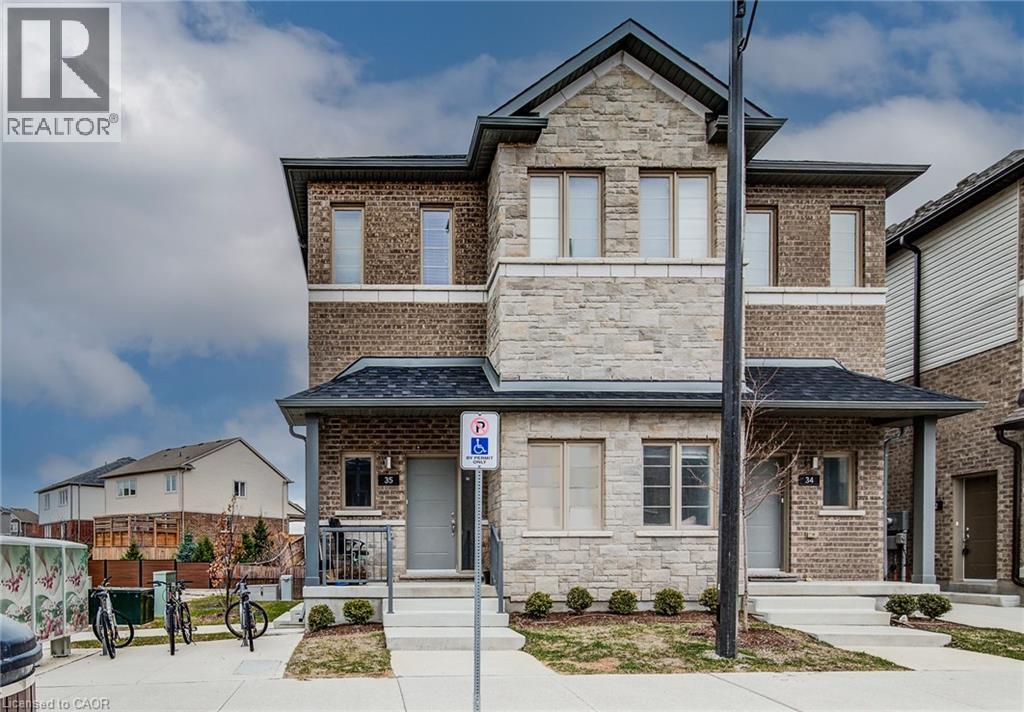 205 W Oak Trail Unit 35, Kitchener, ON N2R 0R9