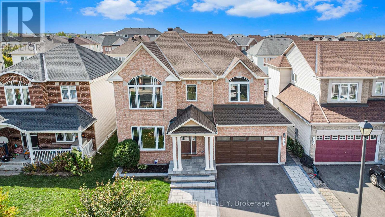 324 Branthaven St, Ottawa, ON K4A 0H1