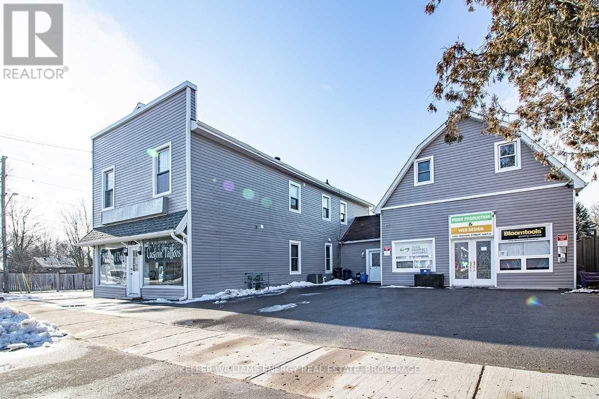 1692 Central St, Pickering, ON L1Y 1B2