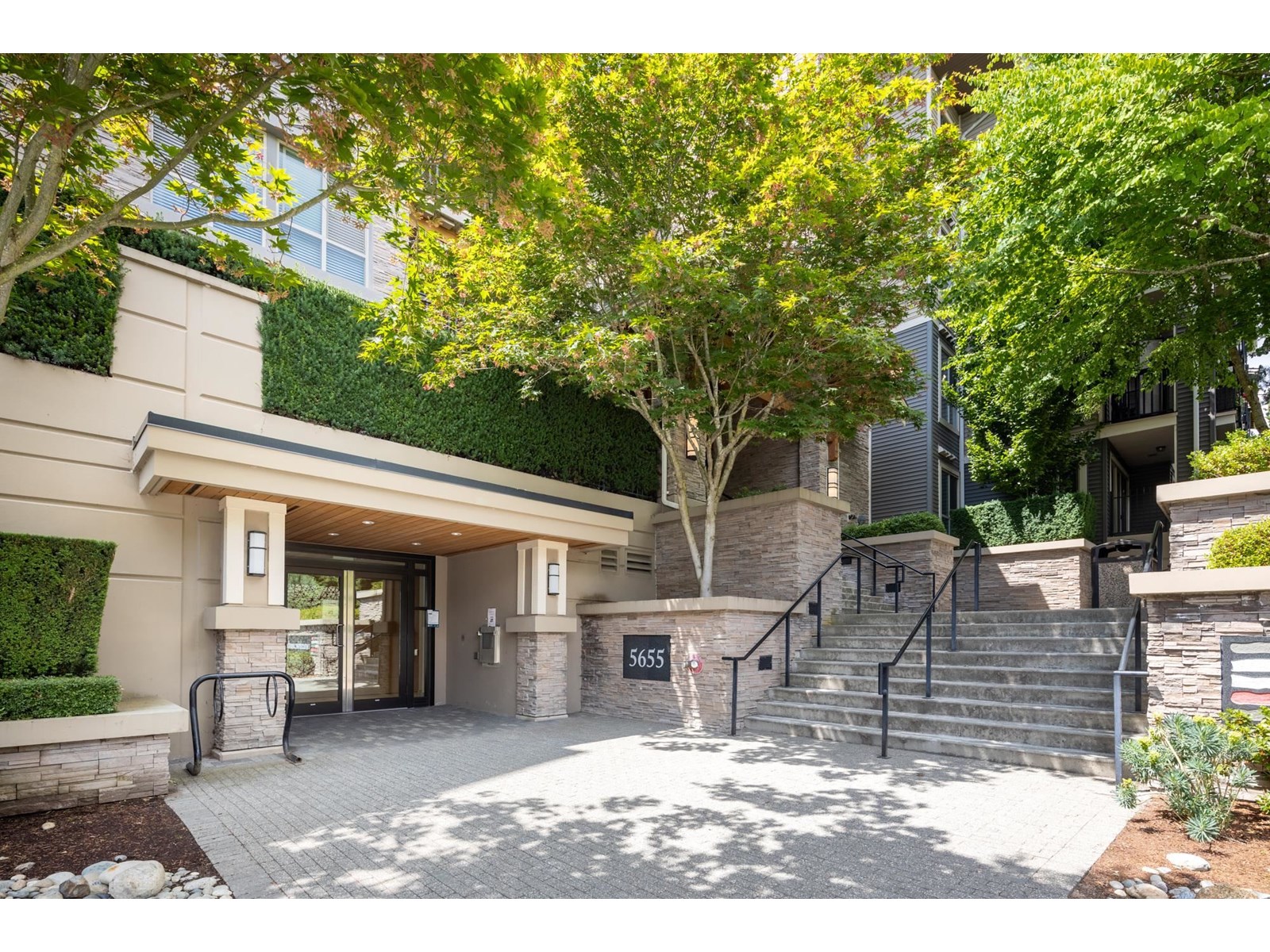 5655 210a Street Unit 323, Langley, BC V3A 0G4