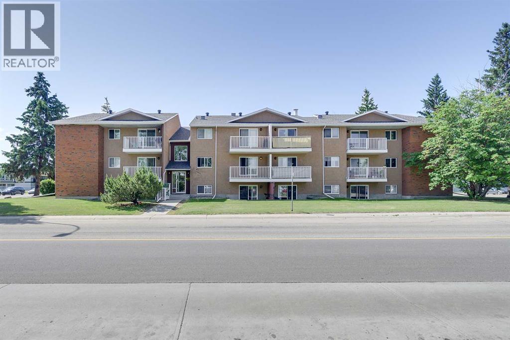 41 Bennett Unit 202, Red Deer, AB T4N 3Y6