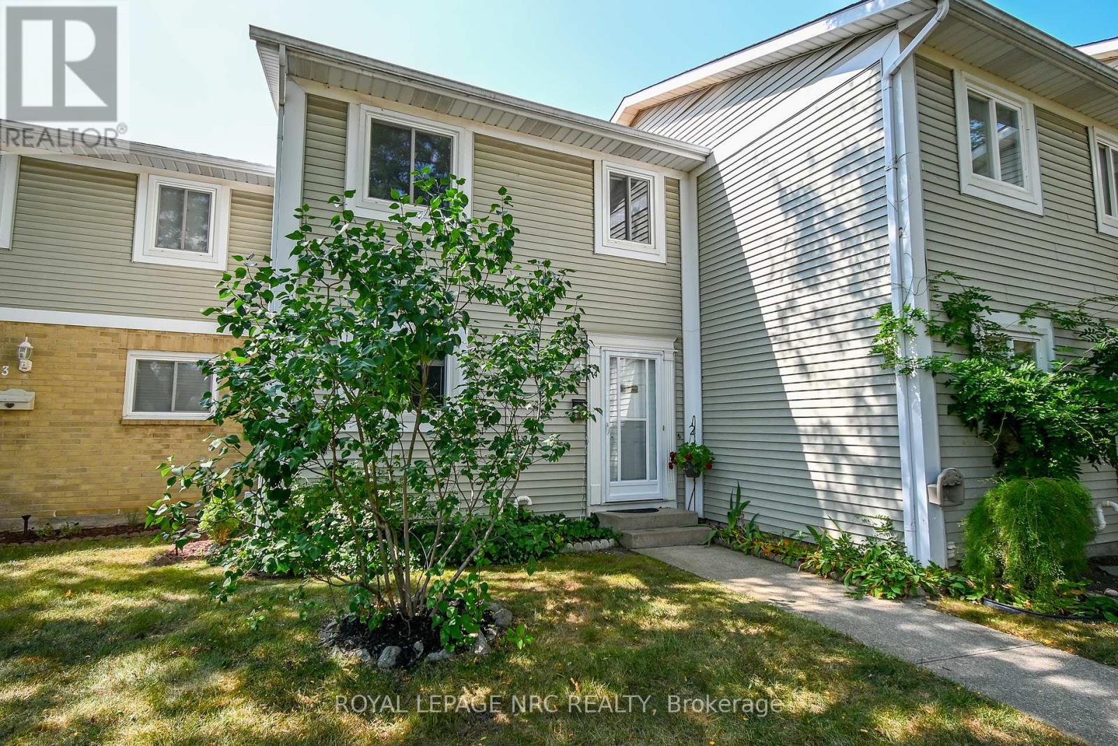 4 38 Elma St, St. Catharines, ON L2N 6Z3
